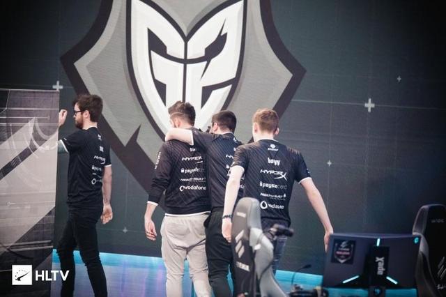 与旅行不确 与旅行不确